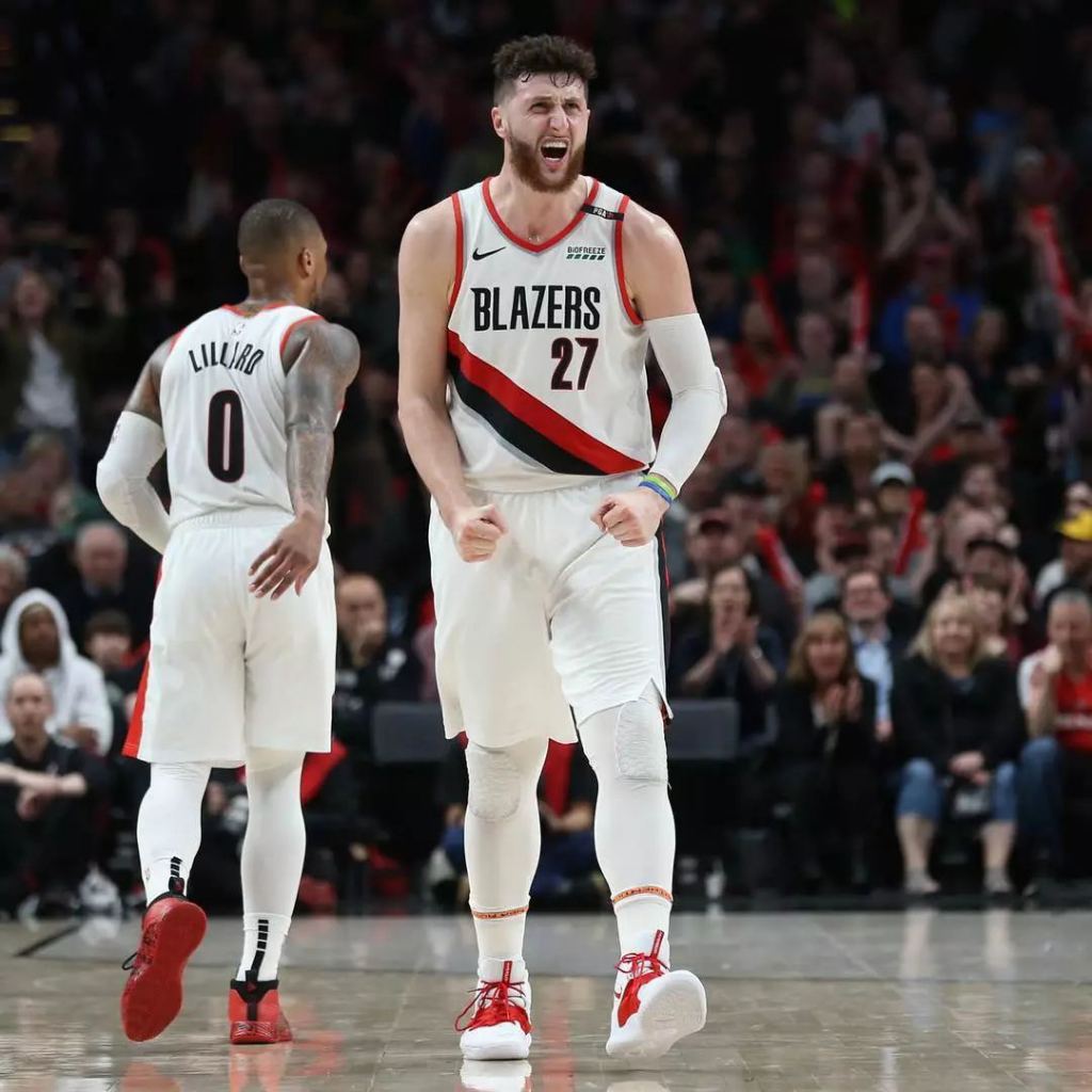 包含托特纳姆加时末段绝杀压哨切尔西带队取胜，现场解说直呼：波特兰开拓者清晨伤情更新的词条