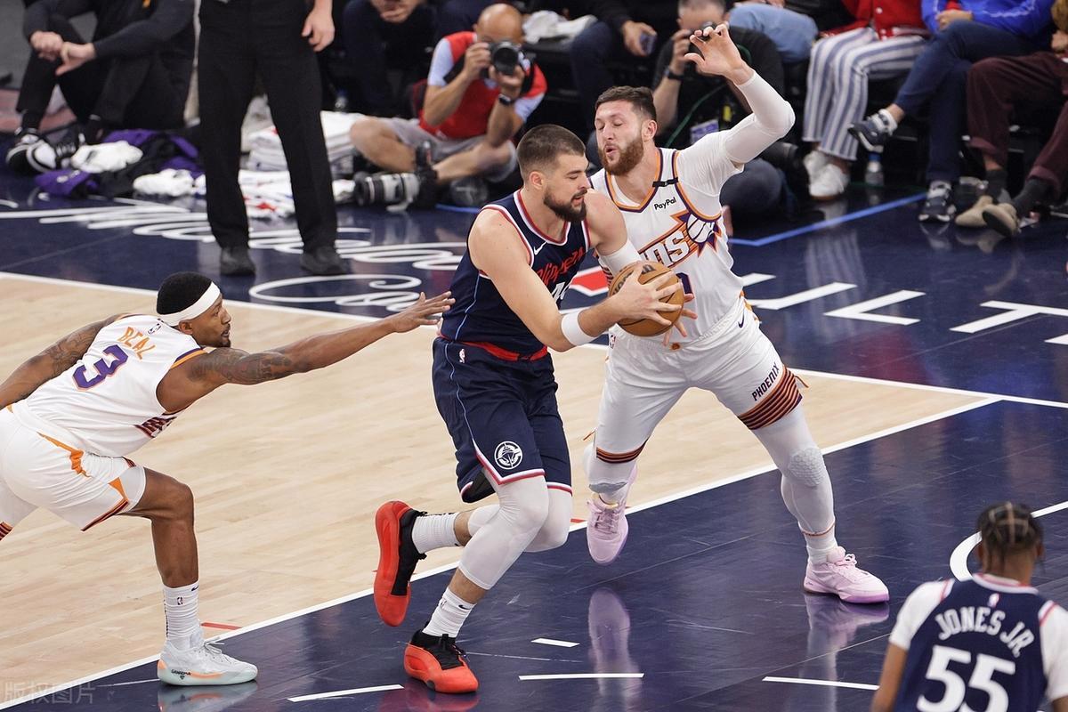 关于离谱！菲尼克斯太阳围绕NBA季后赛完成体检风云突变洛杉矶快船赛前遗憾出局，德罗巴在日本队比赛中高光表现的信息
